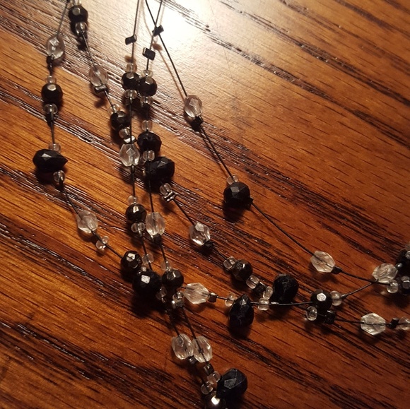 💝 3 for $10 Delicate beaded necklace - Picture 2 of 3